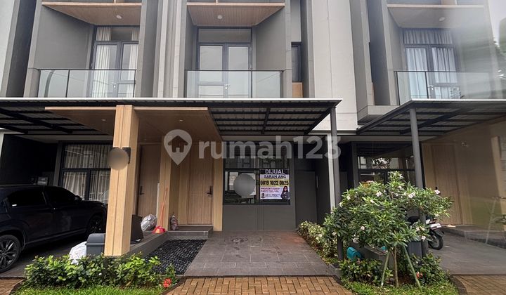Brand New House in Tanakayu BSD City Ready to Occupy, Facing the Park. 2