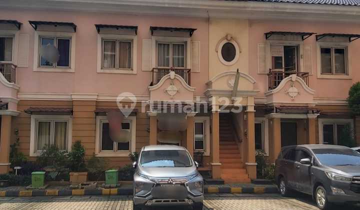 TOWNHOUSE CITY RESORT APARTMENT SEMI FURNISHED 2