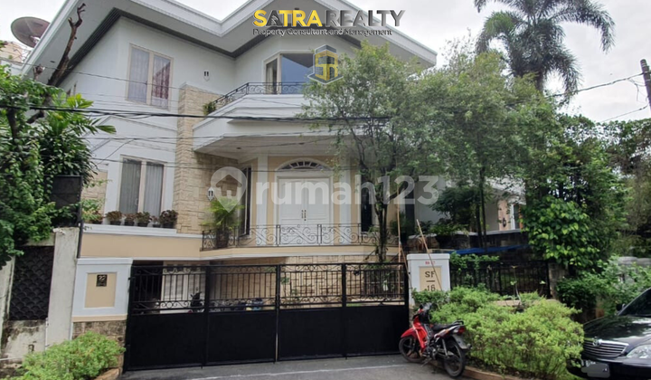 Rumah Pondok Indah 3 Lantai Hadap Taman Siap Huni 2