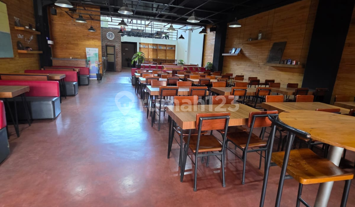 For Sale: Fully Furnished Co-Working Space and Cafe Including Business 2