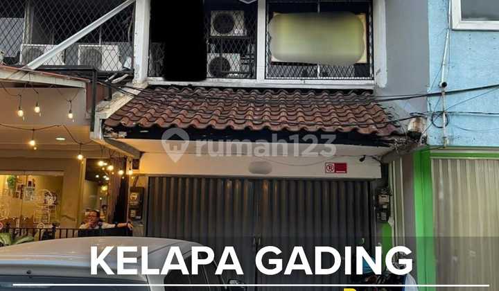 Ruko Kelapa Gading Row Jalan Lebar Cocok Untuk Detailing Ruko Kelapa Gading Row Jalan Lebar Cocok Untuk Detailing