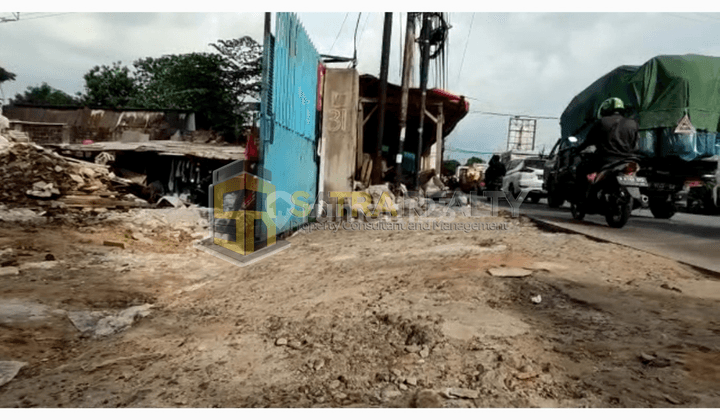 Gudang SHM Kapuk Kamal Progres Peninggian Tanah Akses Jalan Utama 2