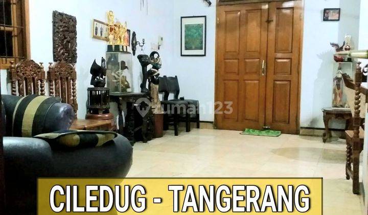 Dijual Rumah Ciledug Tangerang Jalan Raya Utama Balkon Luas 1