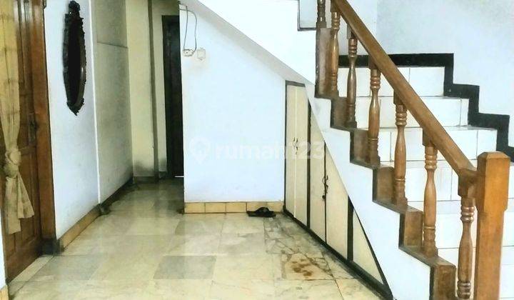 Dijual Rumah Ciledug Tangerang Jalan Raya Utama Balkon Luas 2