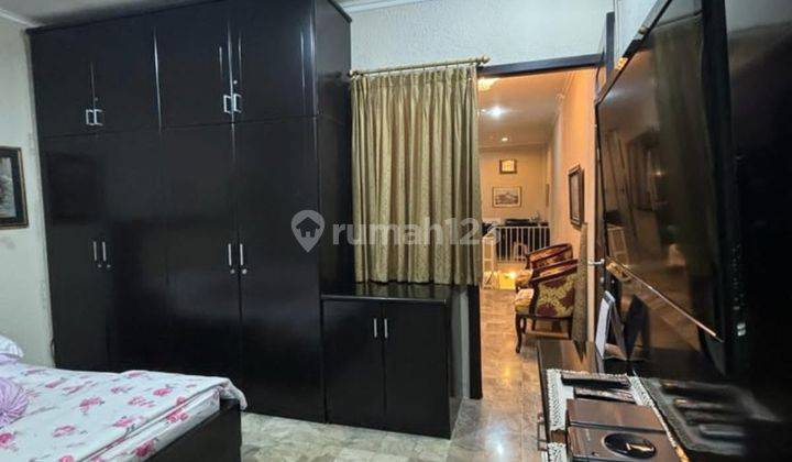 Ruko 4 Lantai di Pusat Pembelanjaan Pasar Baru, Full Furnished Cocok Untuk Ekspedisi, Kantor, Dan Lain Lain 2