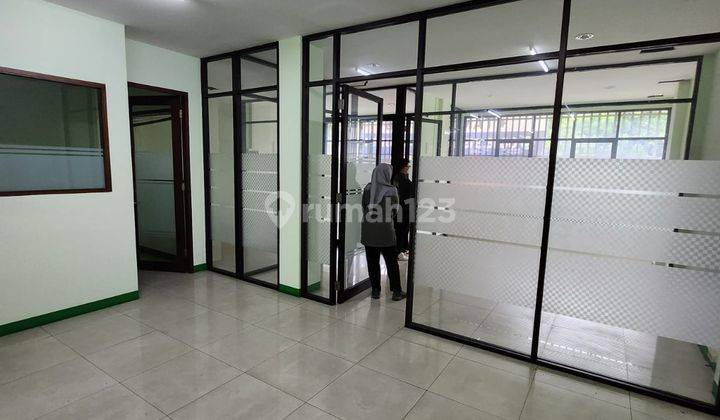 Ruko Cideng Cocok Untuk Kantor Dan Restoran  2