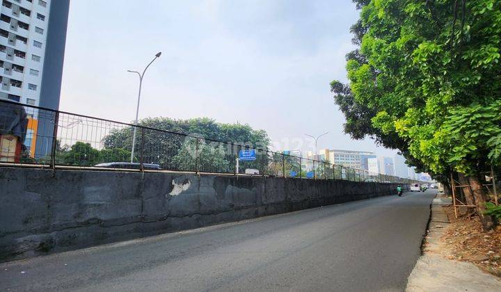 TANAH KOMERSIL MASIH ADA BANGUNAN LAMA 2 LANTAI, DI JALAN UTAMA 2