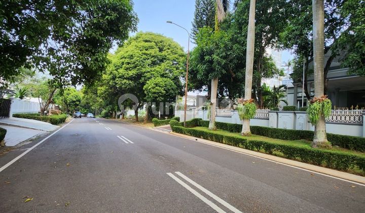Rumah Pondok Indah 2 Lantai akses Jalan Sangat Luas 2