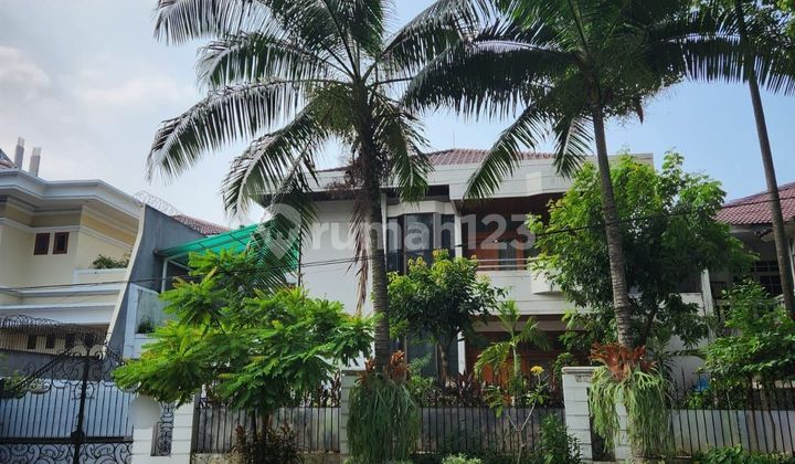 Rumah Pondok Indah 2 Lantai akses Jalan Sangat Luas