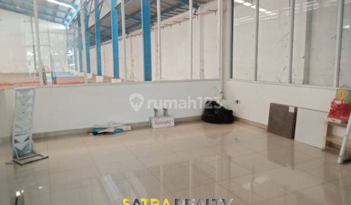 Gudang Marunda Center Dengan Tinggi Bangunan Sekitar 15 Meter 7