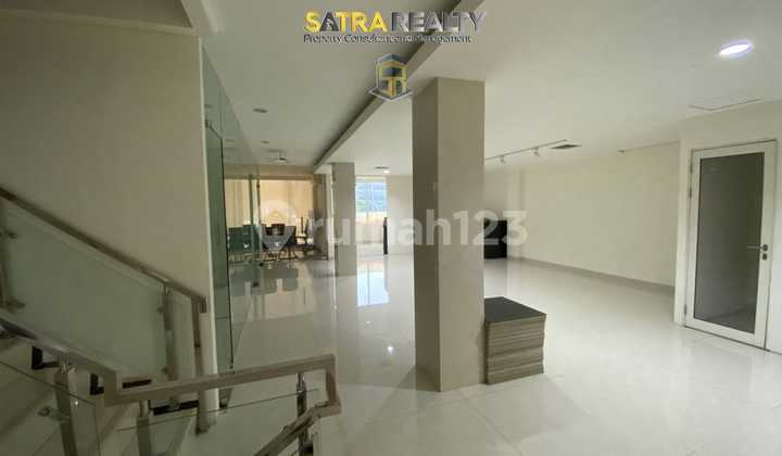 RUKO GANDENG DI ALAM SUTERA, HADAP JALAN RAYA