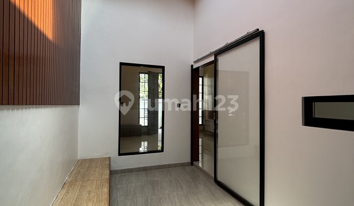 Dijual Rumah Baru Siap Huni di Taman Surya 2 Jakarta Barat 2