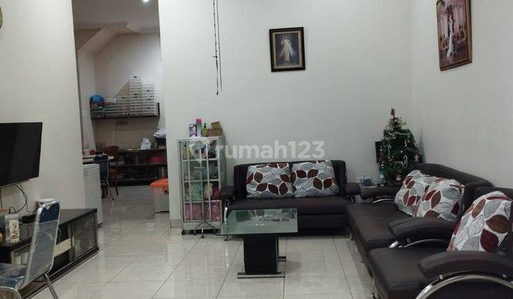 Rumah Pinggir Jalan Raya Perumnas 3 Karawaci dp  1