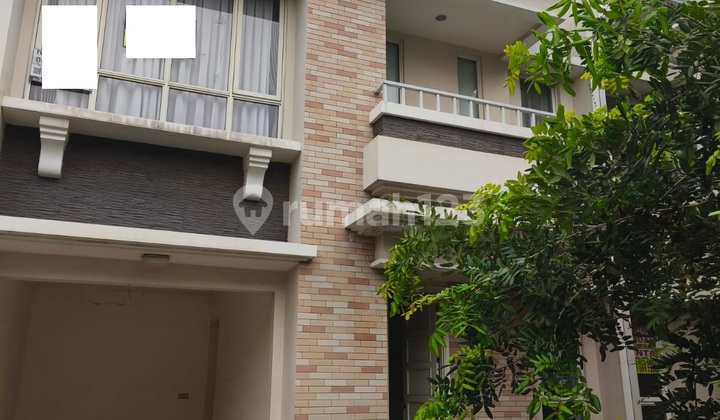 Turun Harga Dijual Fully Furnish Rumah Siap Huni di Cluster Edison