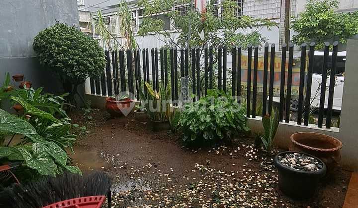 Dijual Rumah Siap Huni di Kelapa Hijau Kelapa Gading Jakarta dp 2