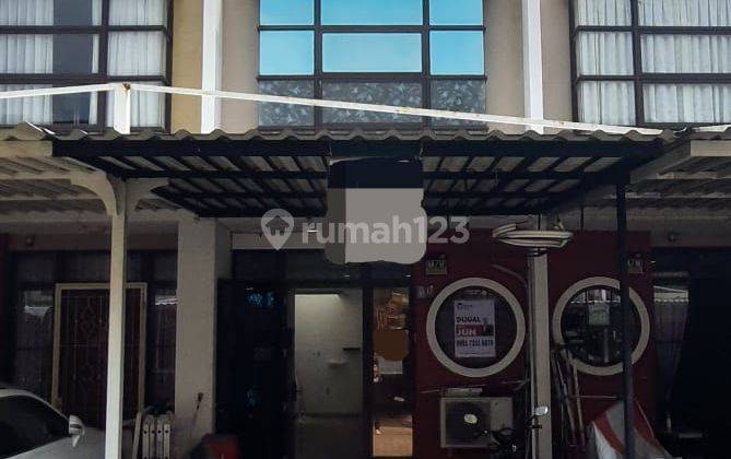 Rumah 2 Lantai Bagus Semi Furnished SHM di Cipondoh, Tangerang 1