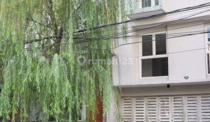 DIJUAL Rumah Mewah Siap Huni Di Gandaria Jakarta Selatan 1