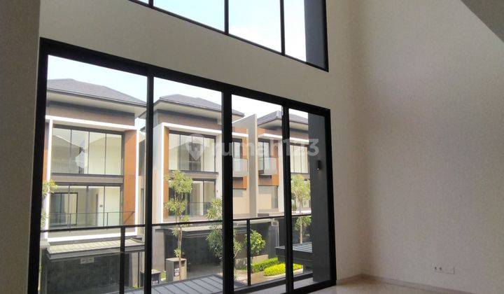 TERMURAH Sisa 1 Unit Rumah Mewah Siap Huni Di Cluster Laurel Nava Park BSD 1