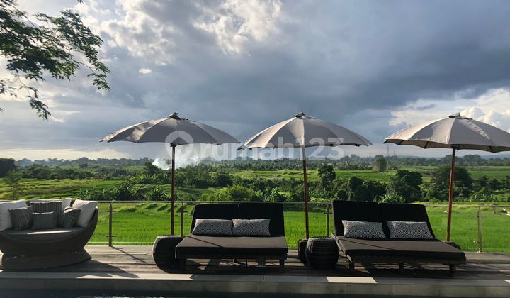 For Sale: Seseh Luxury Villa with Stunning Sunset Views dp