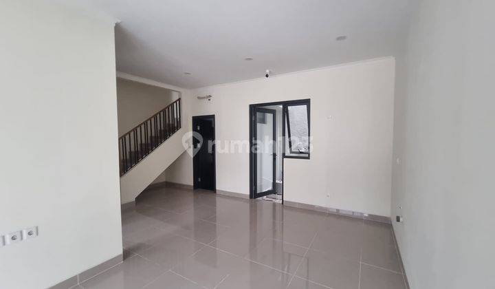 Owner BU Dijual Cepat Rumah Baru di Cluster Leonora Gading Serpong 2