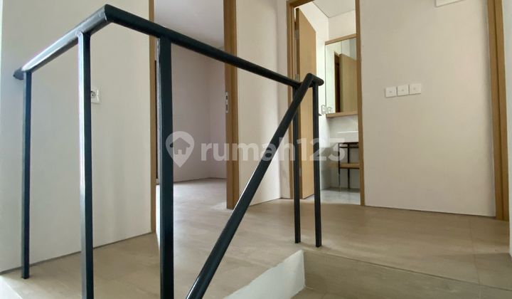 For Sale Ready-to-Occupy Semi-Furnished House in Tabebuya Invensihaus BSD with Down Payment. 2