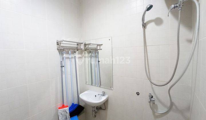 kamar mandi dijual rumah 6br fully furnish