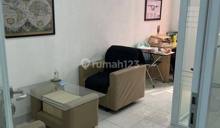 Ruko Bagus Siap Pakai di Mendrisio Square 1 Deret Dengan Carstenz 2