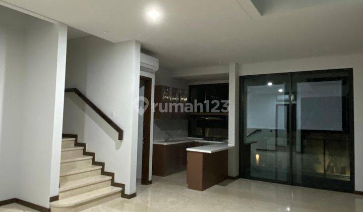 Dijual Rumah Mewah Baru Siap Huni di The Zora Bsd Cluster Kanade Dp  2