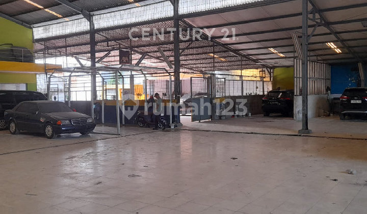 Car Workshop or Business Space in a Strategic Location in Kemanggisan 2
