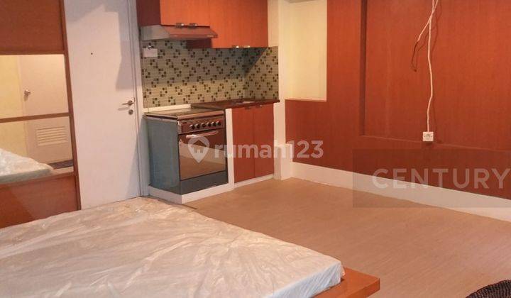 Apartment Gandeng Full Furnished Green Pramuka 2