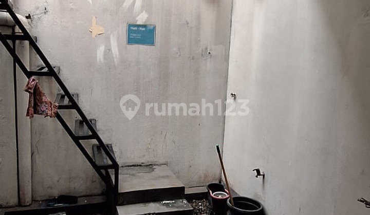 3-Story Building in Rawasari, Cempaka Putih 2