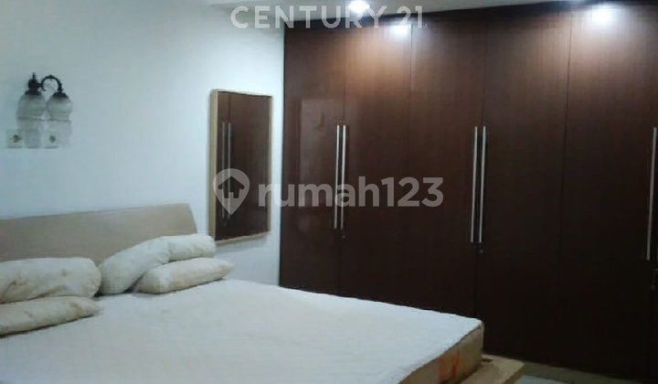 Rumah Ditomang SHM 2 Lantai LT 180M² Jalan 4 KT Pam,Strategis 2