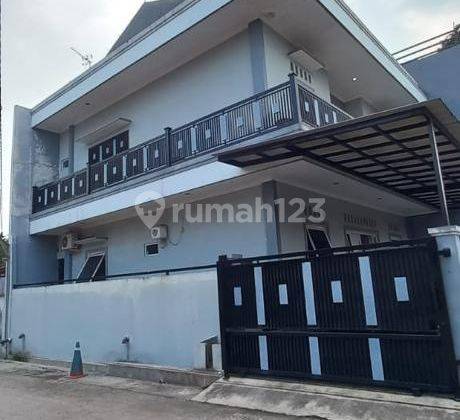 Rumah Bagus 2 Lantai Turun Harga di Bumi Mutiara 1