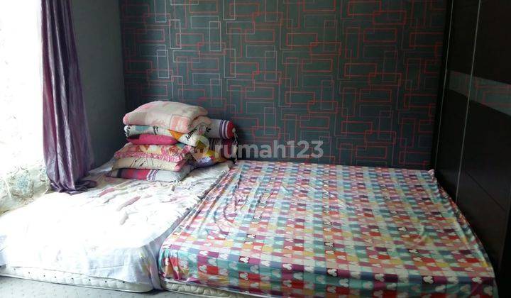 Rumah Bagus 2 Lantai Rapi Terawat Furnished  2