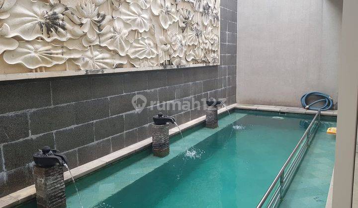 Rumah Siap Huni Cozy Swimming Pool Terawat Bagus 1