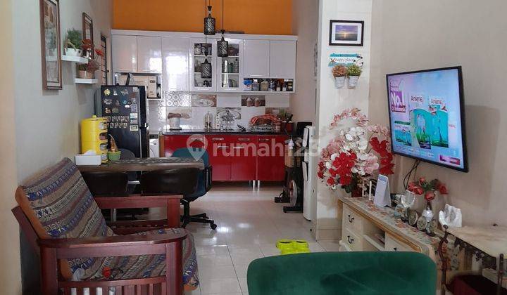 Rumah Bagus Rapi Dalam Cluster Dekat Compark 2