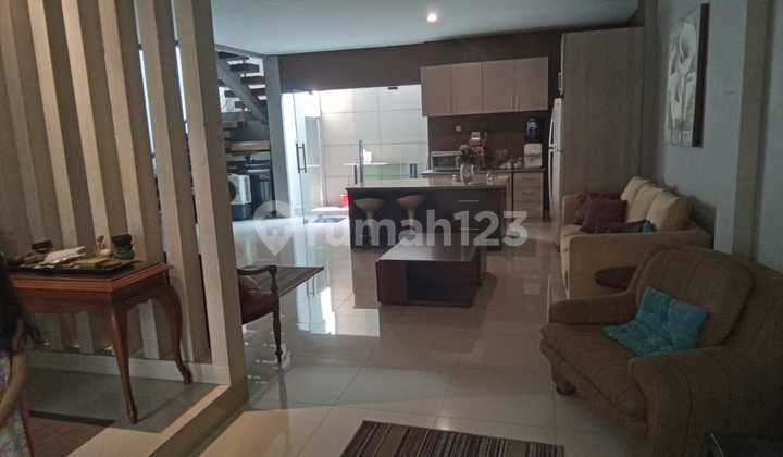Nice Ready-to-Occupy Cozy House Near TSM Cibubur in Raffles Hills