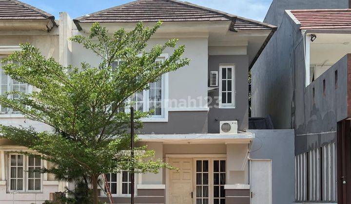 Rumah Bagus Siap Huni Semi Furnished di Kota Wisata 1