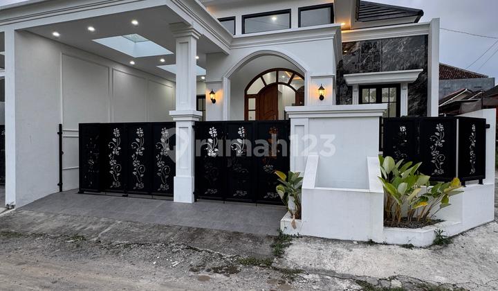 RUMAH SIAP HUNI DI SLEMAN NGAGLIK YOGYAKARTA DEKAT KAMPUS UII 2