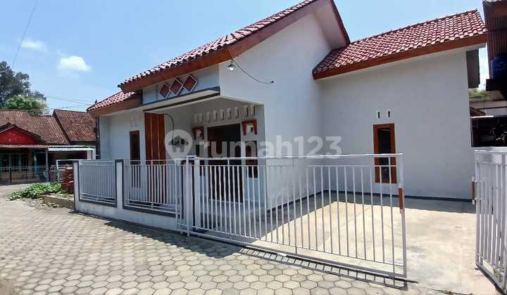 RUMAH SIAP HUNI SLEMAN DEKAT KAMPUS RINGROAD UTARA AKSES TOLL RUMAH SIAP HUNI SLEMAN DEKAT KAMPUS RINGROAD UTARA AKSES TOLL