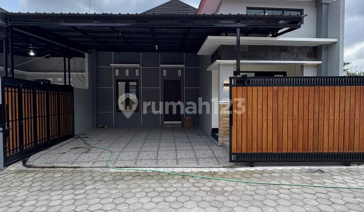 Rumah Modern di Sleman Jogja Dekat Kampus Uii Ugm, Upn