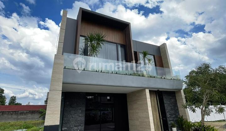 RUMAH 2 LANTAI KOTA JOGJA DEKAT KAMPUS UGM UII MAL SCH JCM RUMAH 2 LANTAI KOTA JOGJA DEKAT KAMPUS UGM UII MAL SCH JCM