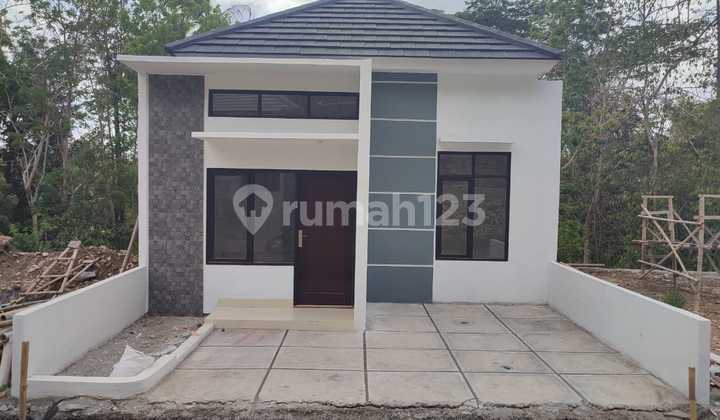 Affordable House in West Yogyakarta with Installment KPR to Developer