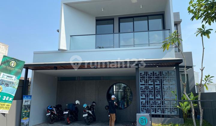 Semi-Furnished Luxury House in Sleman Yogyakarta Easy Access 2