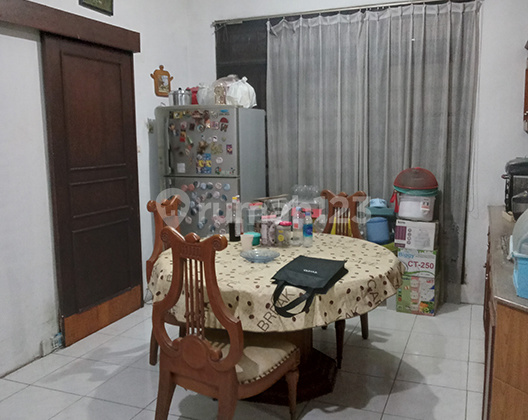 For Sale Strategic Corner House in Cawang Subdivision 2