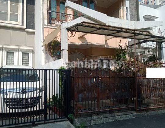 House Behind Wisma Gading, Gading Village