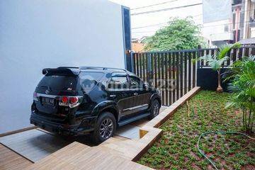 Dijual Rumah Bagus Di Johar Baru 2