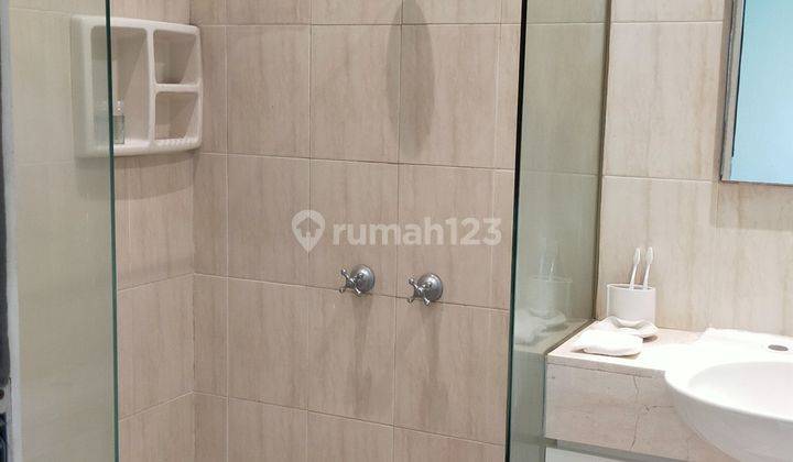 Rumah cozy di Metland Puri 