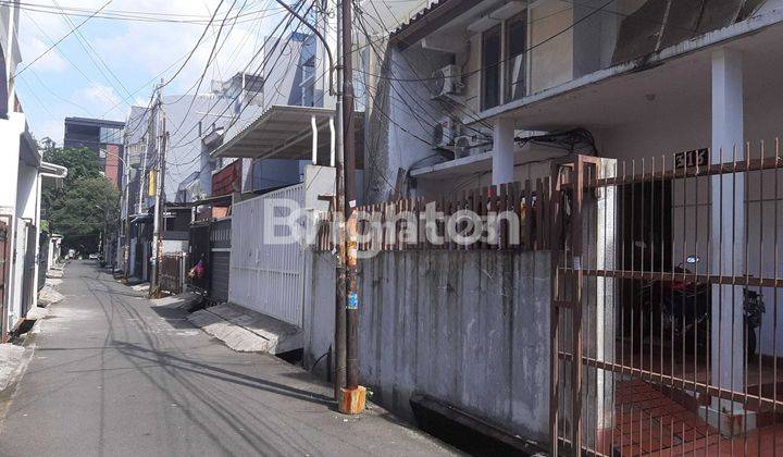 RUMAH TUA UNTUK KOST, TANJUNG DUREN, JAKARTA BARAT 2