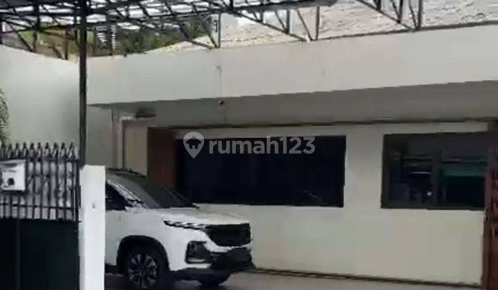  Gudang & Kantor  Jadi Satu, Pusat Perdagangan Jakarta Barat.  1